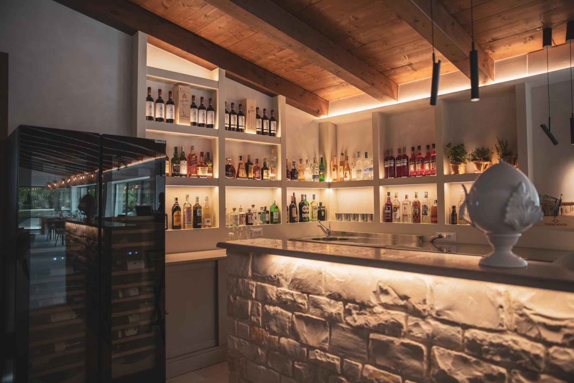Wine Resort Le Vigne Al Castello 카스텔델몬테 외부 사진